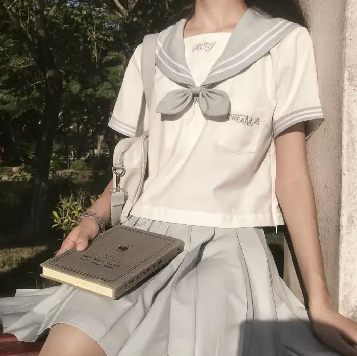 后妈的春天 在线观看封面